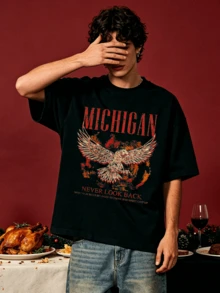 Herren Sommer Lässig Weiches Rundhals Kurzarm T-Shirt,Der Michigan Vintage Slogan Muster Grafik ist geeignet für den täglichen Gebrauch. - Schwarz - Übersicht 4