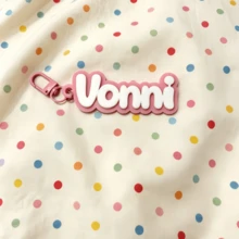 1 pieza Llavero de nombre de acrílico, accesorio DIY, adecuado para bolso, decoración de mochila, equipaje, etiqueta de nombre para cumpleaños y vacaciones, regalo para familia, amigos, regalo personalizado - Multicolor - Ver 23