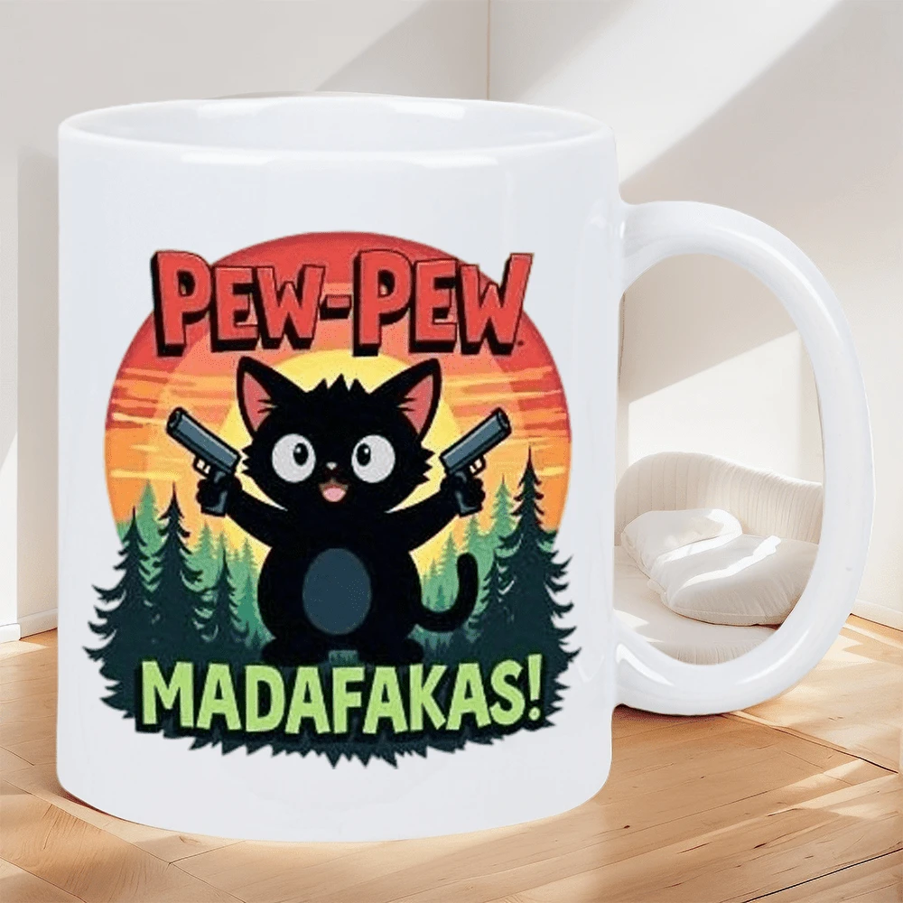 Taza de cerámica divertida con estampado de gatos negros y pistolas Taza de cerámica para café Taza novedosa y linda Estética minimalista Apta para lavavajillas Regalo de cumpleaños - Blanco - Ver 1