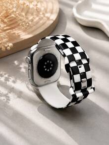 1pc Black And White Checkerboard Unisex Fashion Silicone Watch Band, Compatible With Apple Watch 38mm 40mm 41mm 42mm 44mm 45mm 49mm, Compatible With Apple Watch Series Ultra/S11/S10/SE/8/7/6/5/4/3/2/1, Versatile Comfortable Soft Daily Replacement Watch Strap, Sports Waterproof Casual Watch Band Suitable For Holiday Gifts - Black and White - View 6