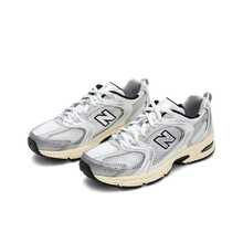 Sepatu Lari Kasual Urban Komuter New Balance NB 530 Single-Layer Spring Classic Retro Low-Top, Unisex - Hitam Perak - View 3