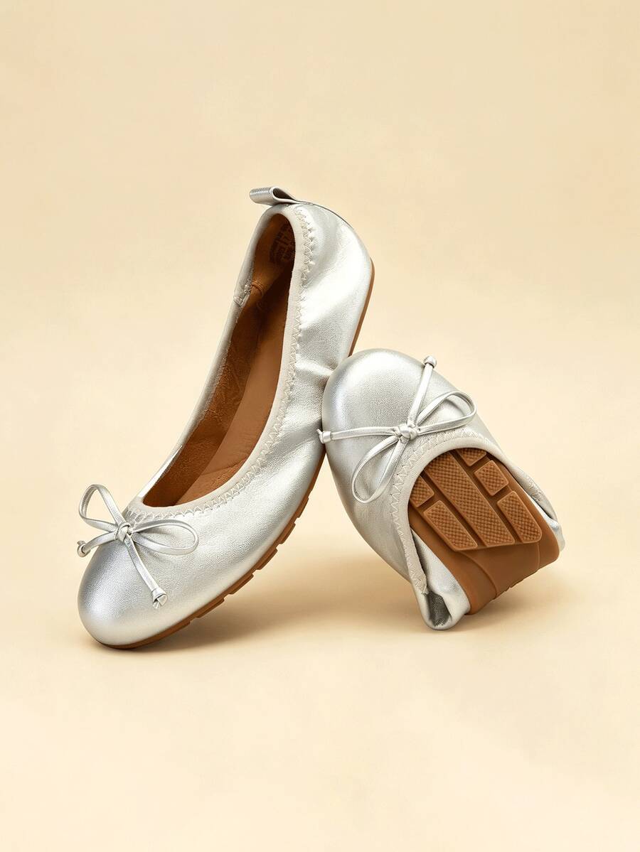 Women Silver Bow Knot Flats Slip On Ballet Flats Round Toe Foldable Comfortable Soft Lightweight Travel Vacation Dress Flats Shoes - 銀色 - 查看 1