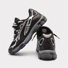High-Quality GEL Athletic Shoes From Azics Academia NYC. Immediate Shipping Within 24 Hours. - Black Gray - View 2