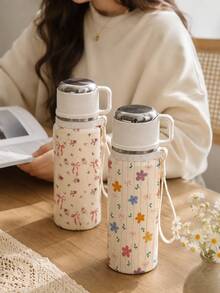 1 Stück 600ml isolierter Becher mit Blumen-Schleife, vakuumisolierter Becher mit Griff und Trageband, Edelstahl-Innenfutter, Kalt- & Heißgetränke Reisebecher, tragbarer Wasserbecher für Frauen, perfektes Urlaubsgeschenk - Weiss - Übersicht 3