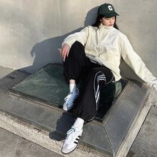 Adidas Originals 男女通用 Samba OG 经典复古休闲鞋，低帮 B75806 - 白色 - 查看 8
