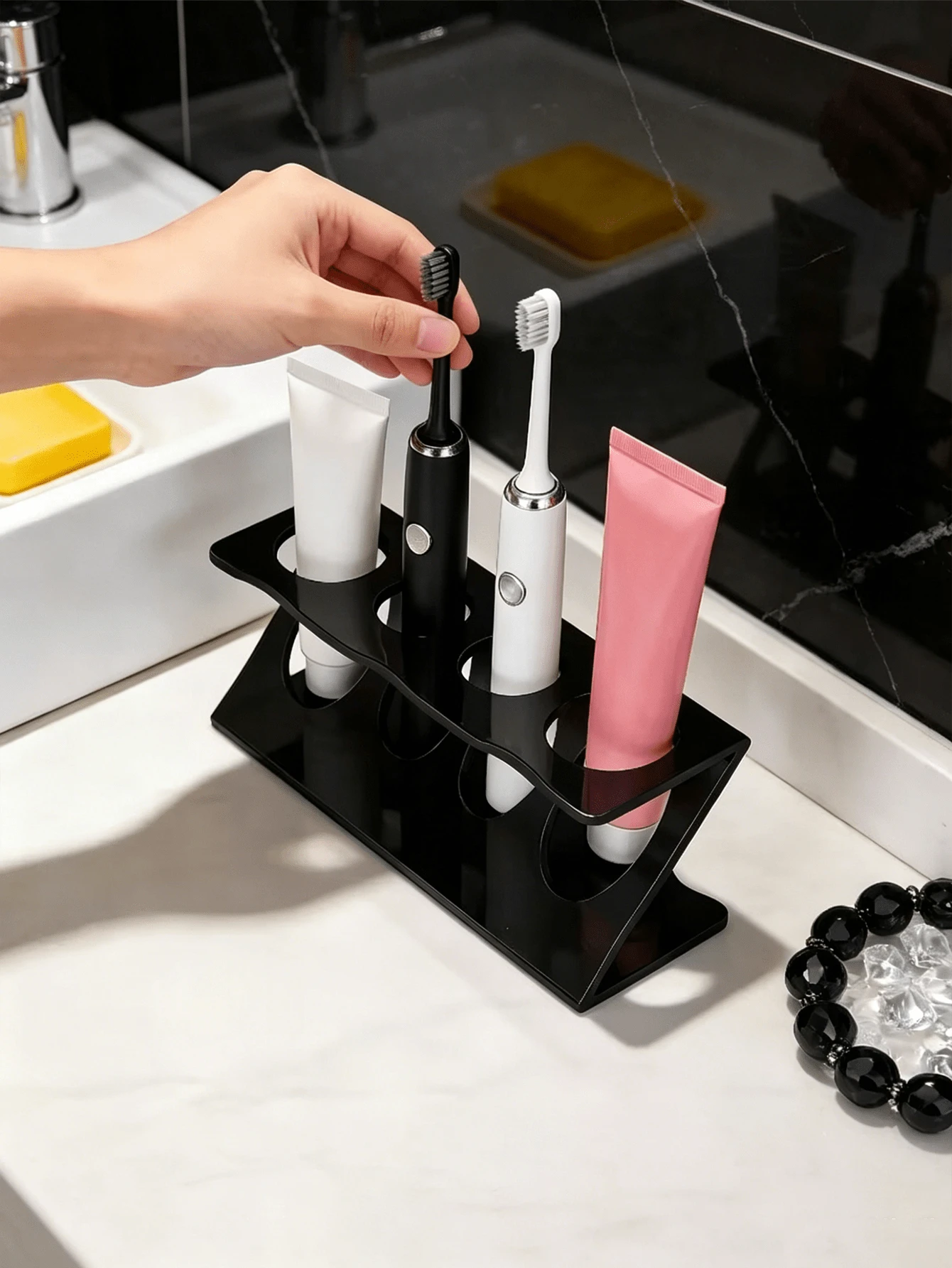 Estante de almacenamiento multifuncional para baño con soporte para cepillo de dientes, estante de drenaje multifuncional para almacenamiento y organización, estante de almacenamiento elegante y práctico para encimera de baño y cocina - Multicolor - Ver 1