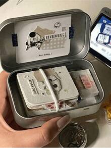 返校季沙丁魚圖案金屬鐵盒 長方形翻蓋式 DIY 迷你便攜收納盒，小巧收納容器，可折疊金屬盒，適合存放珠寶、藥丸、縫紉用品等，適用於返校季，可作為教室獎勵、整理課桌用品、辦公用品，也是母親節的完美禮物 - 彩色 - 查看 8