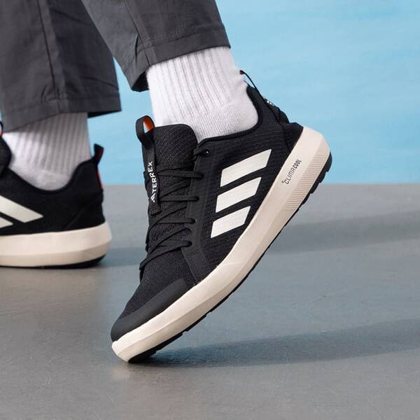  adidas Climacool 舒適百搭透氣輕便低筒健行 溯溪鞋 男款
