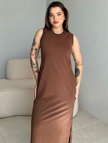 Vestido Longo Casual Básico Cavado Fenda Lateral Com Bolso Soltinho Leve Confortável Dia a Dia - Marrom Escuro - Visão 3