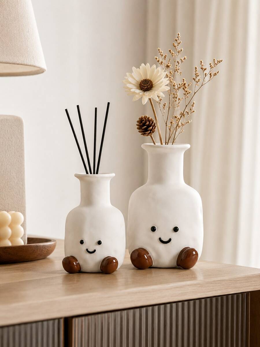 Ins Cute Cream Style 2 Sizes, Hand-Painted Wavy White Resin Vase With Smiling Face & Brown Feet, Dual-Use Reed Diffuser Container & Dried Flower Pot, Bedroom Desk Decor & Cute Birthday Gift - Face Aromatherapy Bottle - View 1