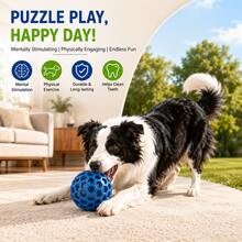 1 pieza Juguete de pelota chillona resistente y duradera para perros, disponible en 2 tamaños, hecho de goma súper resistente, juguete interactivo grande con mecanismo de chillido único y función de alimentación - Azul - Ver 4