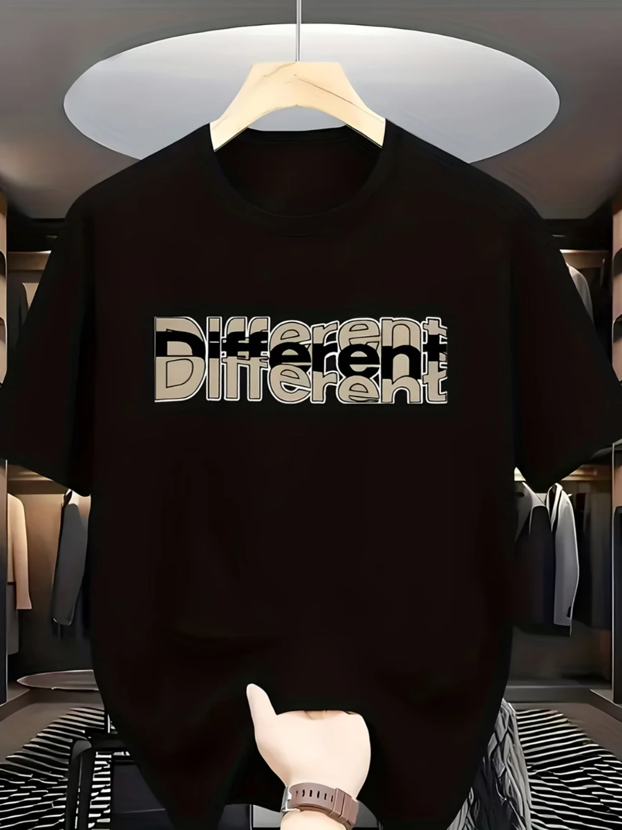 Palabra repetida Different simboliza una actitud única y segura destacando la individualidad moderna camiseta de hombre casual urbana cómoda - Negro - Ver 1