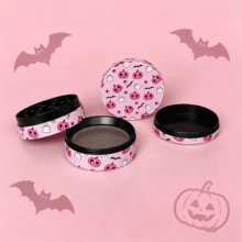 新款粉色少女風萬聖節系列圖案研磨器 50MM - 柔美可愛酷感風格 4層鋅合金手動研磨器,適合手捲研磨!送女友的完美禮物! - 查看 6