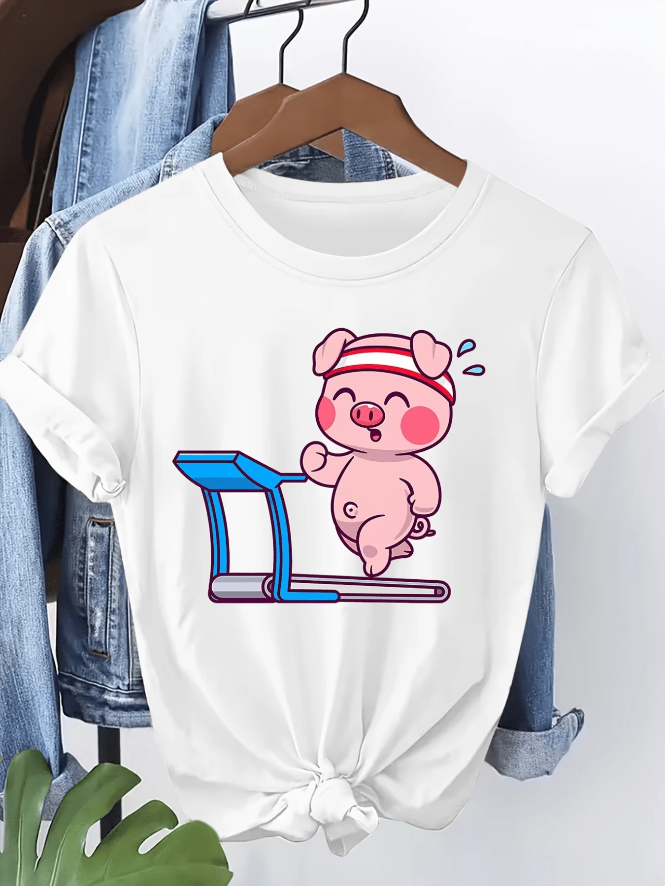 Pink Pig Exercising On A Treadmill With A Cheerful Expression That Conveys Positive Energy, Fun Modern Casual Women's T-Shirt - Putih - View 1