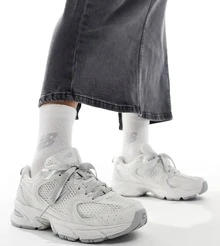 New Balance 530 Sneakers With Ribbon Laces In Silver Women Sneakers MR530AR | Modern Street Style, Comfortable All-Day - 灰色絲帶 - 查看 2