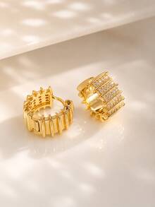CHICAT 1 Pair Elegant Fashion Micro-Inlaid Zirconia Thick Earrings, Gold-Tone Wide Geometric Huggie Studs, Luxury Statement Jewelry - Gold - View 4