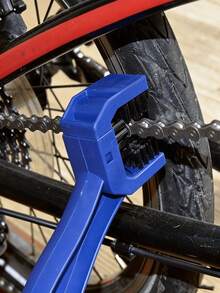 3/1pc Ergonomic Chain Cleaning Brush, 3-Sided Heavy Duty Chain Brush, Suitable For Bicycle Motorcycle, Efficient Gear Maintenance Tool, Quickly Remove Oil And Dirt, Bicycle Maintenance Kit Cycling Accessories - Multiple Colors and Styles - View 3