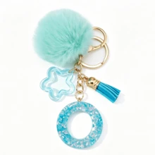 Llavero de letra A-Z con pompones rosa pastel, colgante de bolso y anillo de llaves elegante, accesorio festivo para bolso, regalo imprescindible para el Día de San Valentín/Cumpleaños/Año Nuevo - Turquesa - Ver 22
