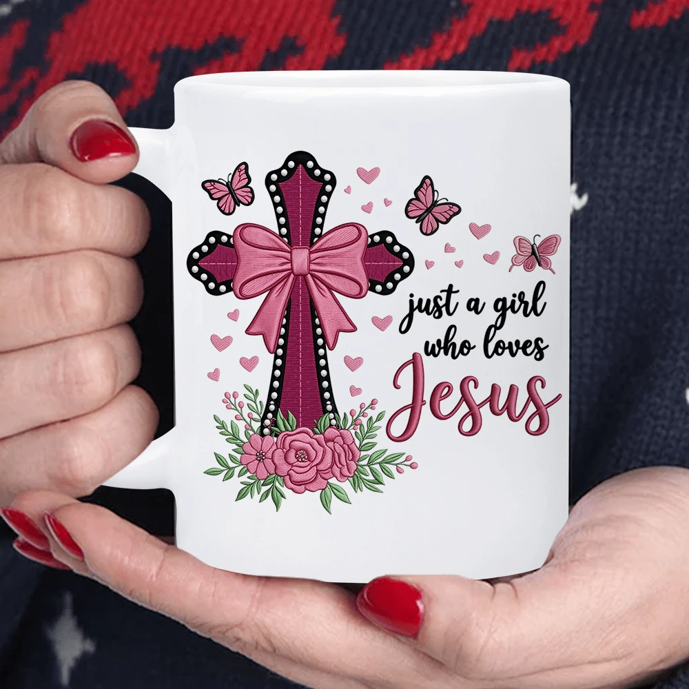 Taza de cerámica con cruz y mariposa, diseño minimalista y estético, ideal para oraciones, hidratación diaria y como regalo de cumpleaños asequible. - Blanco - Ver 1