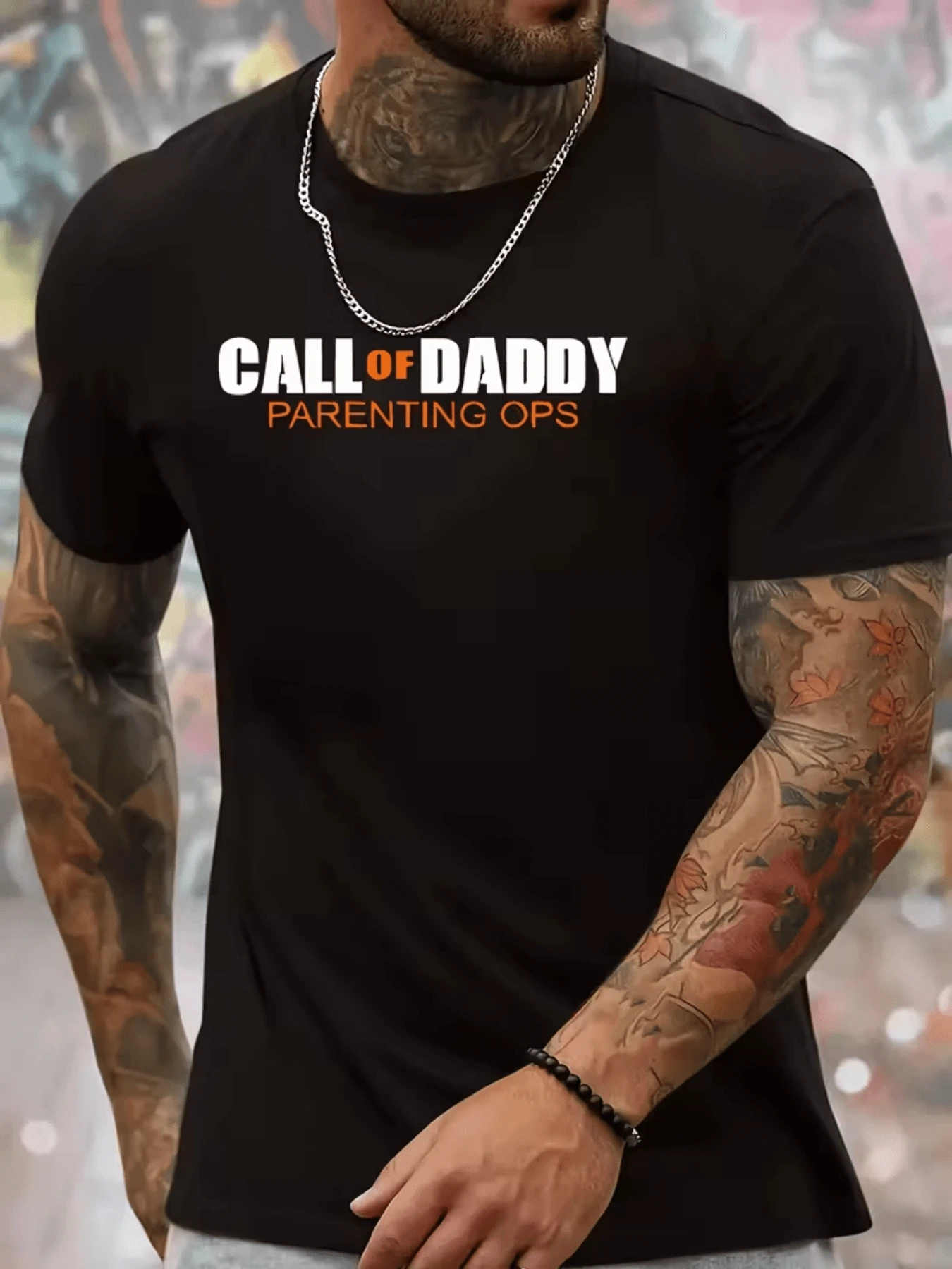 Frase CALL OF DADDY PARENTING OPS que expresa humor de paternidad divertida camiseta de hombre casual cómoda - Negro - Ver 1