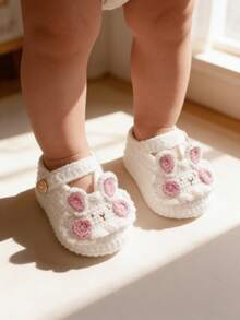 1 par de botas de ganchillo para bebé, diseño de conejo blanco con detalles en rosa, zapatos para bebé - Blanco - Ver 6