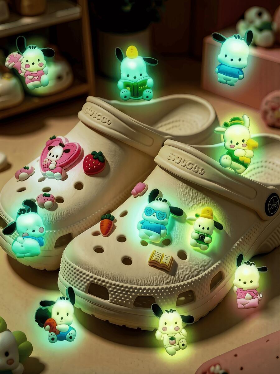 Sanrio 5/10/20件組生日派對裝飾,可愛圖案創意螢光鞋飾套組,夜間發光,適用於沙灘包、洞洞鞋、涼鞋,PVC材質,可用作鞋飾、鞋掛飾、洞洞鞋配件,隨機款式軟橡膠鞋飾可愛鞋花 - 查看 1