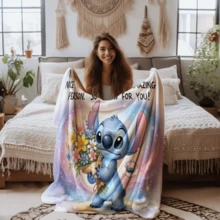 Disney 1件裝多彩卡通花卉星星史迪仔愛心迪士尼全明星主題法蘭絨印花毯，冷氣蓋毯 - 100%聚酯纖維針織絎縫毯，數位印花 - 舒適床上用品適用於四季，適合午睡、露營、旅行 - 送給朋友和家人的理想禮物，舒適法蘭絨毯 - 多種尺寸可選，超柔軟，適用於沙發/床，四季必備，適合在沙發上日常放鬆 - 彩色 - 查看 6