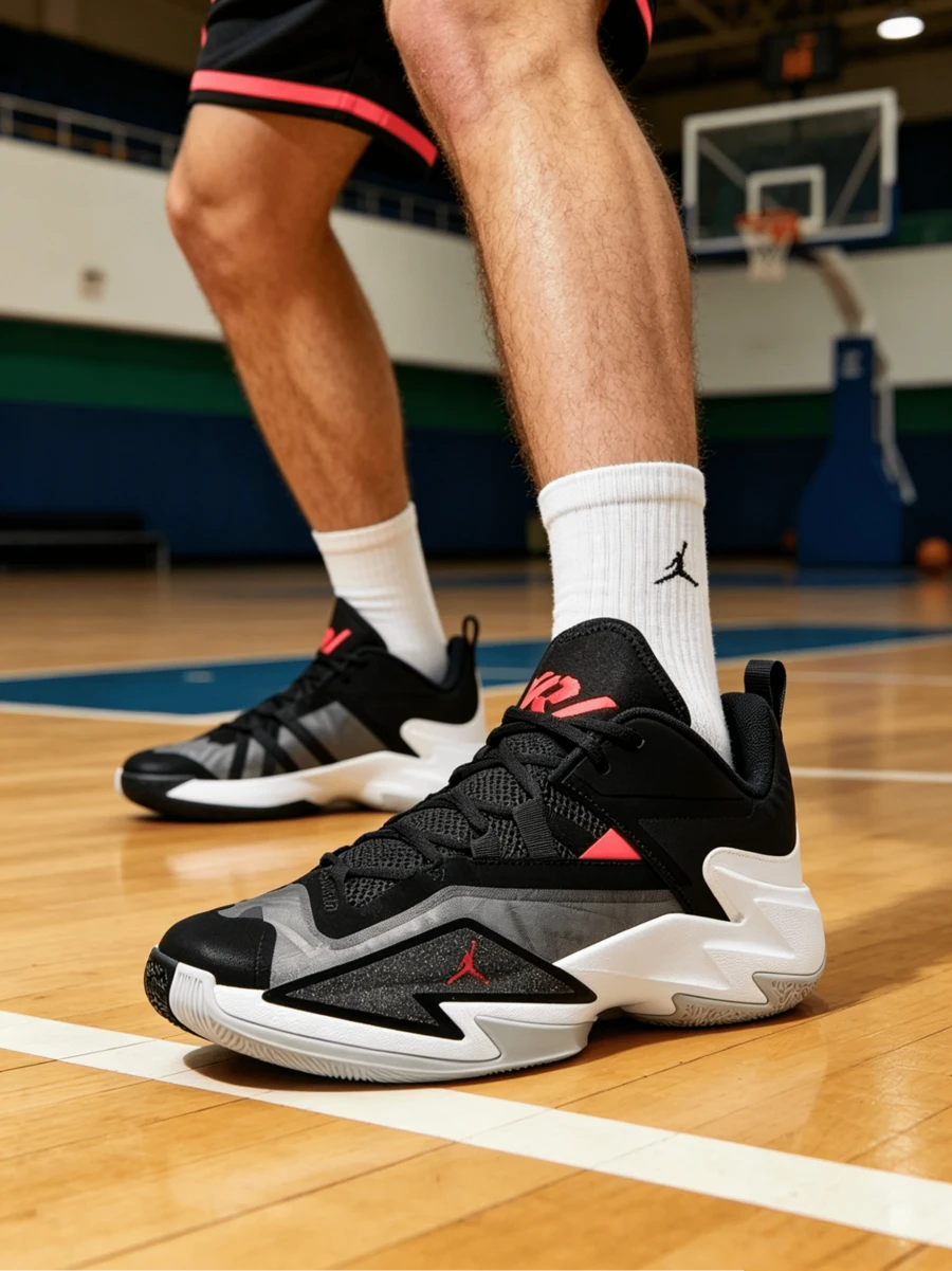 Nike Jordan Westbrook One Take 3 圓頭舒適避震防滑耐磨支撐低筒實戰籃球鞋男款 - 黑白灰 - 查看 1