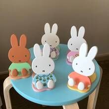 Miffy 可折疊手機支架盲盒系列:官方兔子主題手機架,耐用 ABS 塑料與矽膠材質,輕巧可折疊便攜,可愛卡通設計,適用於大多數智慧型手機 - 彩色 - 查看 6