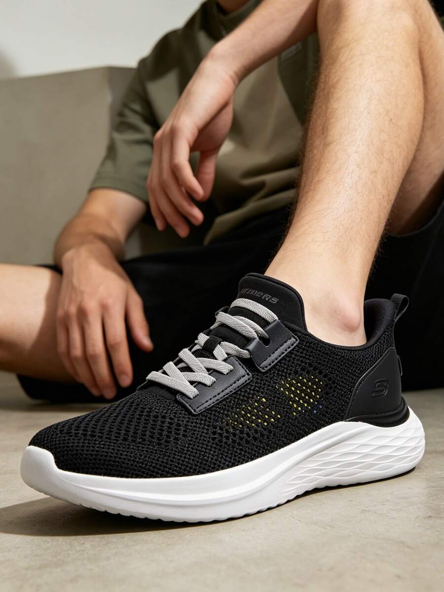 Skechers 男士運動鞋休閒運動鞋輕量舒適戶外旅行鞋 211109-BLK - 黑色 - 查看 1
