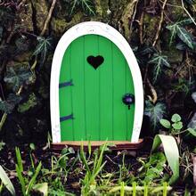 2D Flat, 1pc Vintage Pastoral Decorative Sign, Heart Fairy Arch Wooden Door Ornament, Summer Home & Office Wall Decor, Garden Micro Landscape Tree Trunk Arrangement Prop, Holiday Party Gift - C - View 10