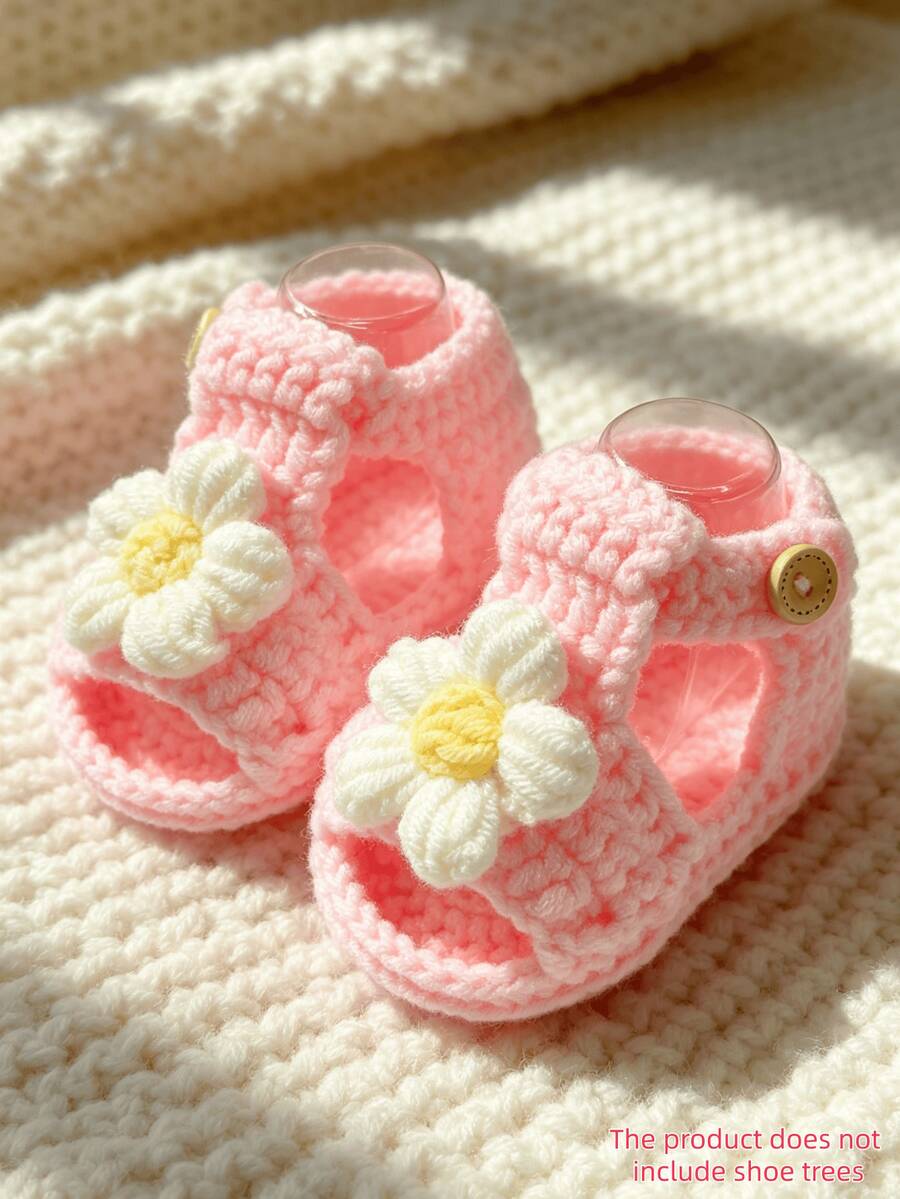 1 Pair Infant Sandals, White Crochet, Floral Decor, Slip-On Soft Sole - Baby Pink - View 1