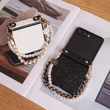 Luxurious Embossed Carved Embossed Floral Pattern Faux Leather Folding Phone Case With Hinge Protection Strap 1pc Faux Leather Pearl Floral Bracelet Phone Lanyard Compatible With Samsung Galaxy Z Flip 8/7/7FE/6/5/4 5G Foldable Phone Protective Cover - White - View 9