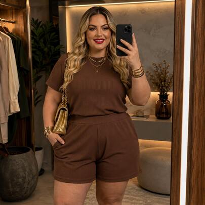 Conjunto Feminino Plus Size Blusa Manga curta gola redonda comprimento padrão e short meia coxa Tecido Canelado Veste do 46 ao 52 Dia a Dia e fresquinho