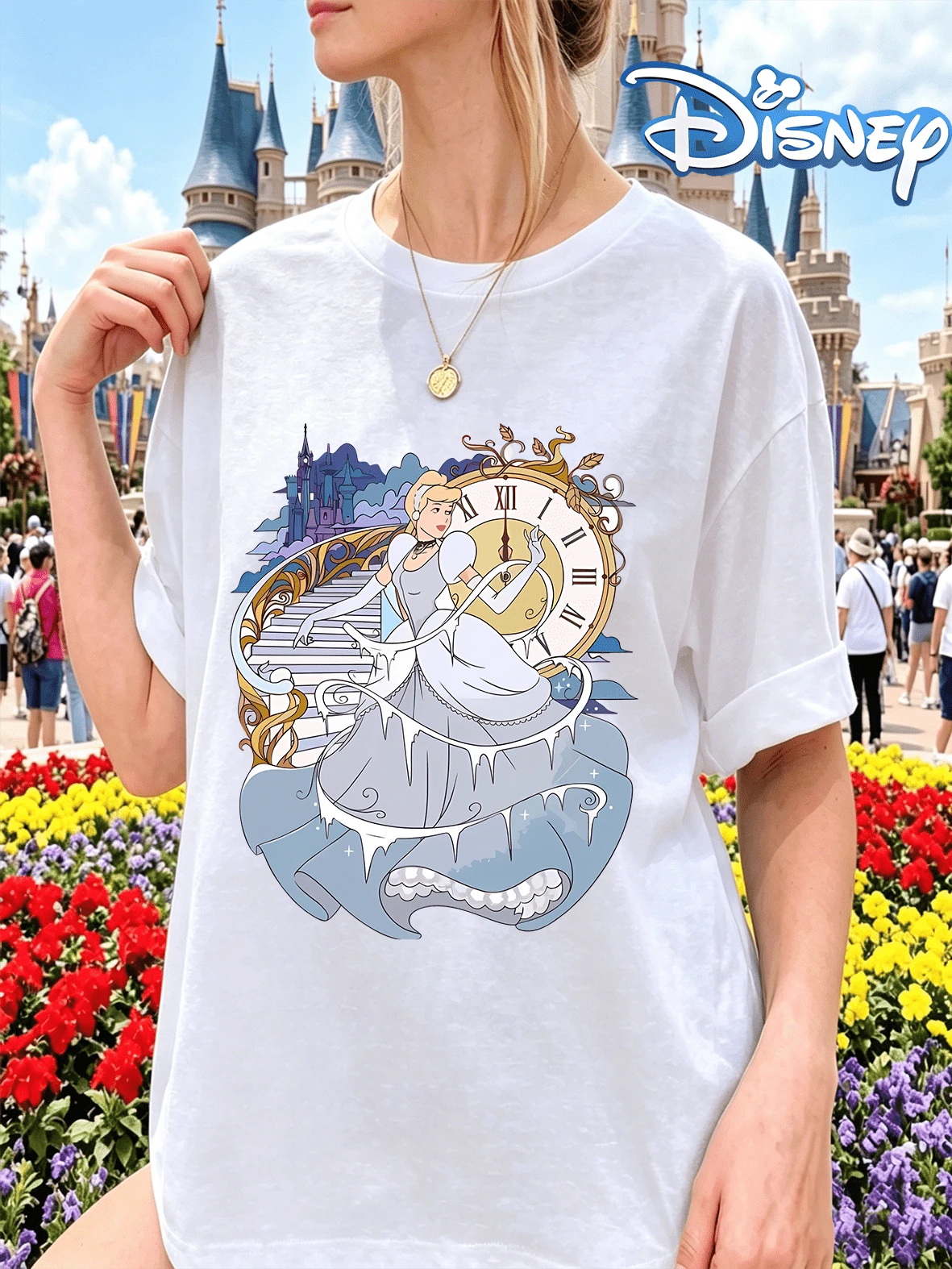Vintage Disney Cinderella Midnight Roman Numeral Clock Magic Castle Ice Dress Front Print Oversized Loose Tee Smooth Polyester Girly Theme Park Vacation Disney T-shirt - Weiss - Übersicht 1