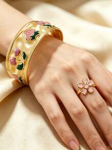 2PCS Minimalist Fashion Retro Elegant Gentle Fruit Style Drip Oil Asymmetrical Cherry Strawberry Bracelet Round Petal Ring Combination Design Stainless Steel Women's Bracelet Suitable For Women's Daily Wear/Party/Evening Banquet/Afternoon Tea/Holiday Gift For Friends - Yellow Gold - View 6