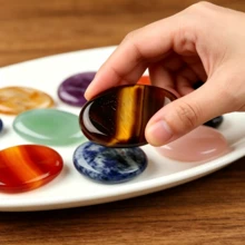1PC Chakra Healing Worry Stones Set Natural Polished Oval Palm Massage Crystals Anxiety Relief Energy Stones For Reiki Meditation SPA - Thumb-pressing Stone + Bag - View 4