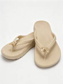 Sandal Jepit Wanita Berhiaskan Kupu-kupu Rhinestone, Sol Tebal EVA Ringan Anti Selip, Sandal Pantai Musim Panas Tahan Air - Khaki - View 3