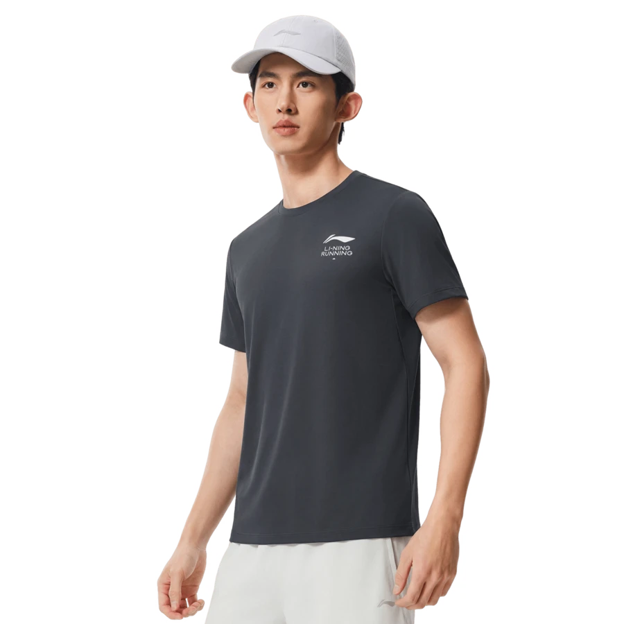LI-NING Ice-Sensitive UV Protection T-Shirt, Men's Summer Breathable Running & Training Tee ATSW195 - Cold Ebony Black - View 1