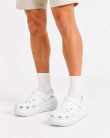 Crocs卡駱馳 Crush Clog 泡芙時尚休閒厚底增高 洞洞鞋 5.2cm 男女同款 白色 - 白色 - 查看 11