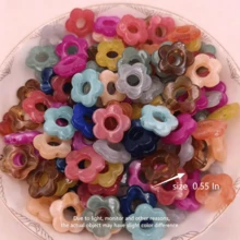 200pcs/50pcs Perles en acrylique, 0.55In Forme de fleur, Avec différents designs dégradés, Durable et non décolorant, Parfait pour fabriquer des boucles d'oreilles DIY et d'autres bijoux artisanaux - Couleurs mélangées - Voir 6
