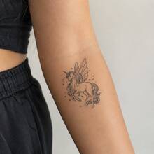 1pc Waterproof Anti-Rub PVC Realistic Unicorn Tattoo Sticker, Suitable For Daily Wear - Grey - View 3