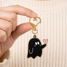 Halloween Cute Ghost Matching Keychains, Suitable For Couples, Best Friends, Horror Magnetic Ghost Pendant Heart-Shaped Clasp Key Ring Holiday Gift, Backpack Car Key Charm - Thickened Upgraded Version - View 4