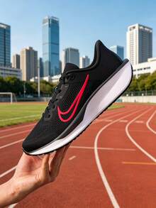 Nike 男士 QUEST 6 跑步鞋 舒適輕量緩震運動鞋 日常運動旅行休閒鞋 透氣網布跑步鞋 FD6033-011 - 黑色 - 查看 3