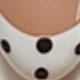 أبيض