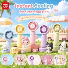 MINISO 官方 Sanrio 手持迷你風扇 1200mAh 強力冷風 [3秒快速冷卻] 電池續航可達 4.5 小時，附掛繩 3合1（手持/桌面/旅行）個人風扇，適合旅行、演唱會、露營、化妝 - 樣式 1 - 查看 3