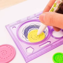 Régua Mágica Criativa Espirógrafo Desenhos Incríveis e Divertidos - ROSA - Visão 3