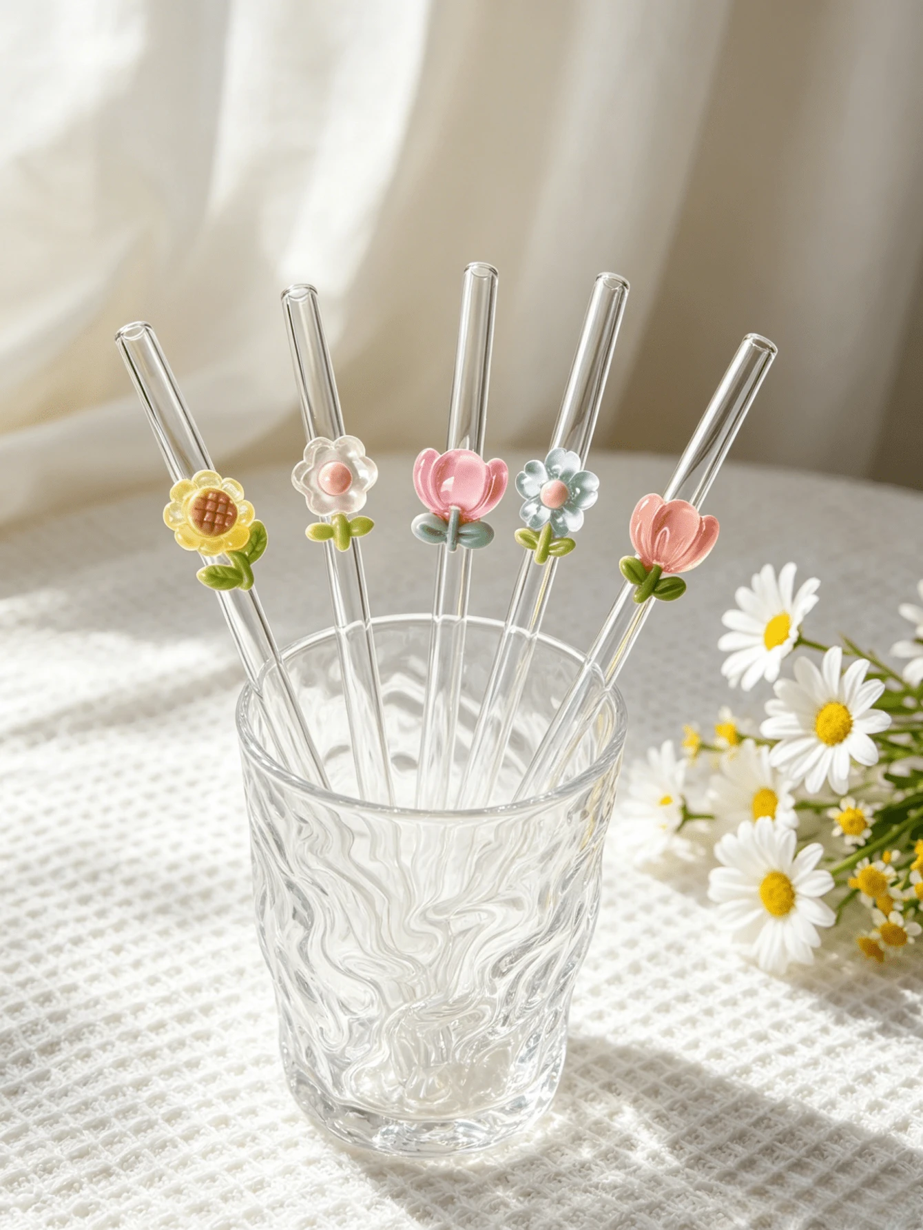 Transparent Borosilicate Glass Straws With Five Different Floral Combination Designs,Reusable And Cute,Includes A Cleaning Brush.Ideal For Cold Drinks, Smoothies, Sparkling Water, Milk Tea & Juices, Perfect For Parties, Picnics,Perfect Gift For Girls - View 1