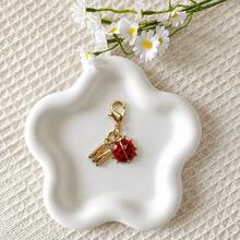 Customized Spring/Summer Pastoral Style Ladybug Enamel Keychain, Women's Keychain, Gift For Insect Enthusiasts - Red Ladybug - View 4