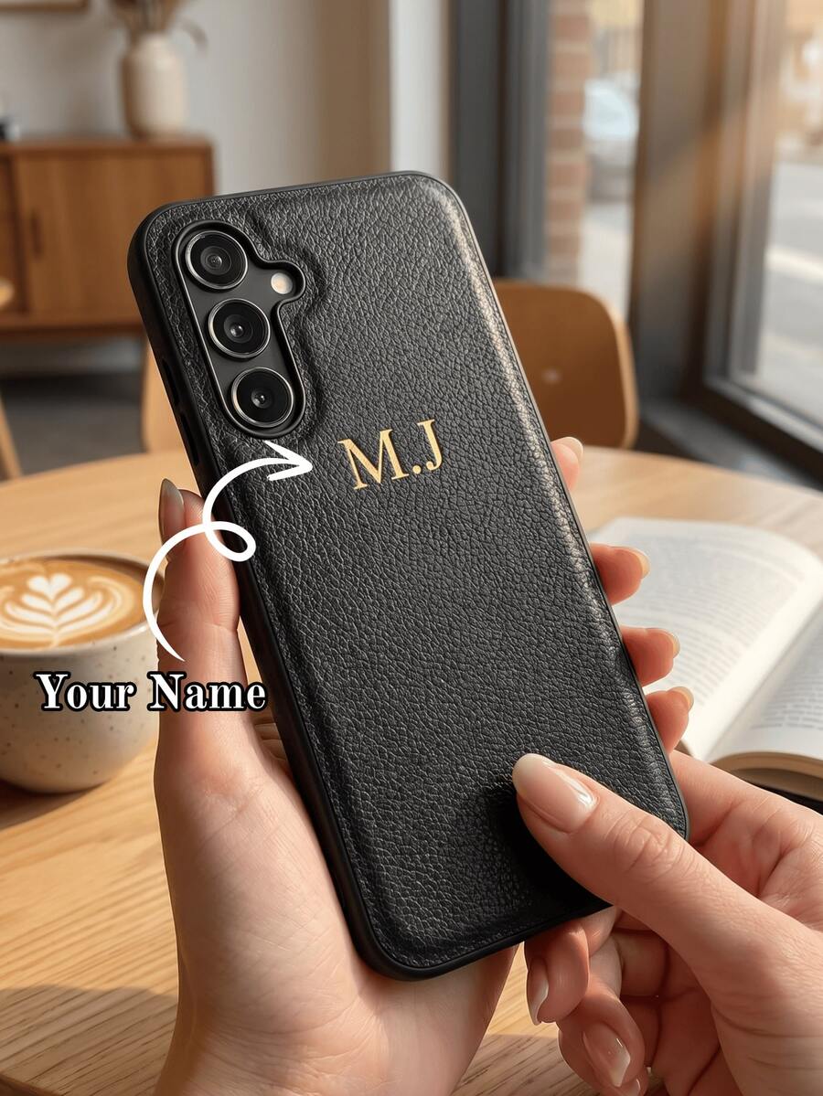 客製化個性化手機殼，適用於 Galaxy S26 S25 S24 S23 S22 S21 Ultra Plus S23 FE S21 S20 FE A55 A54 A53 A52 A51 A35 A34 A33 A32 A15 A14 A13 A12 A03 A21S 5G 4G，奢華 PU 皮革防震殼，個性化縮寫姓名 3D DIY 刻印金色字母，燙金工藝 PU 皮革殼，節日禮物送給愛人、朋友、家人與自己